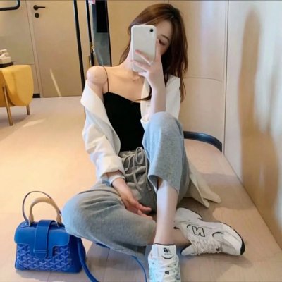 午夜下的刺花